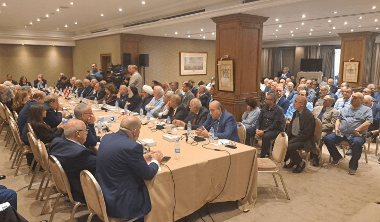 إطلاق "تجمع الدستور أولا" بحضور أكثر من 200 شخصية
