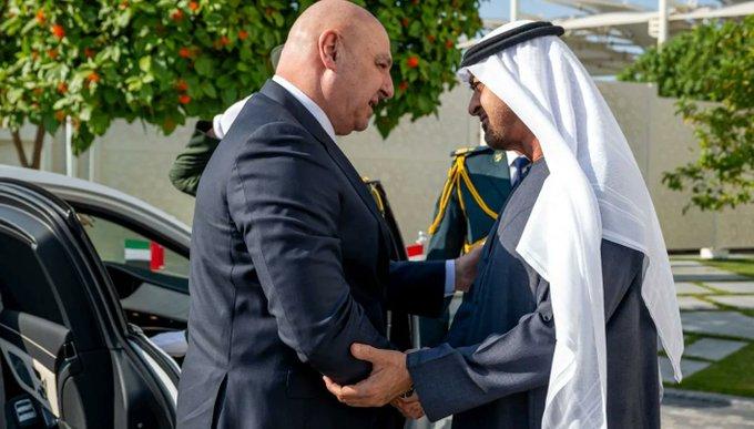 أولى نتائج زيارة عون للإمارات: رفع الحظر عن السفر إلى لبنان خلال أيّام