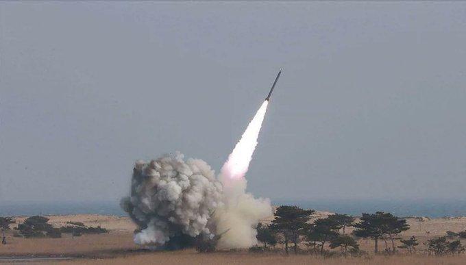 كوريا الشمالية تطلق صاروخاً بالستياً غير محدد