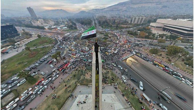 رويترز: موافقة أميركية على التمويل القطري للرواتب في سوريا