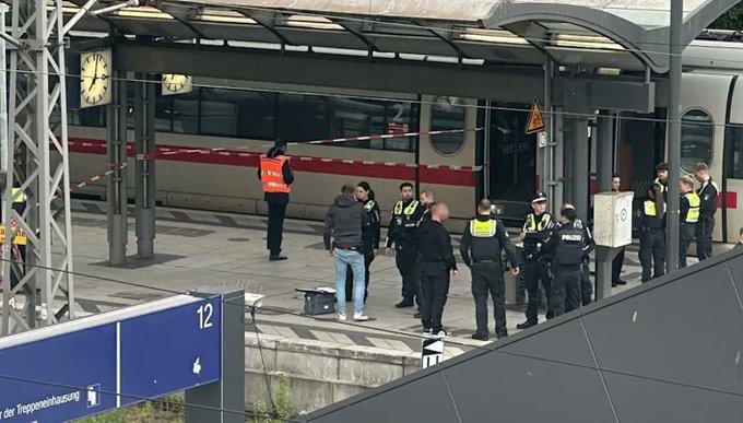 12 جريحاً في هجوم بسكين في محطة للقطارات في هامبورغ