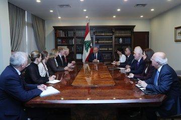 عون استقبل وزيرة خارجية فنلندا : لبنان متمسك ببقاء "اليونيفيل".. وسحب السلاح الفلسطيني يبدأ منتصف حزيران.. ورعد رافضا الرد على سلام: مساحة التفاهم بيننا وبين الرئيس واسعة