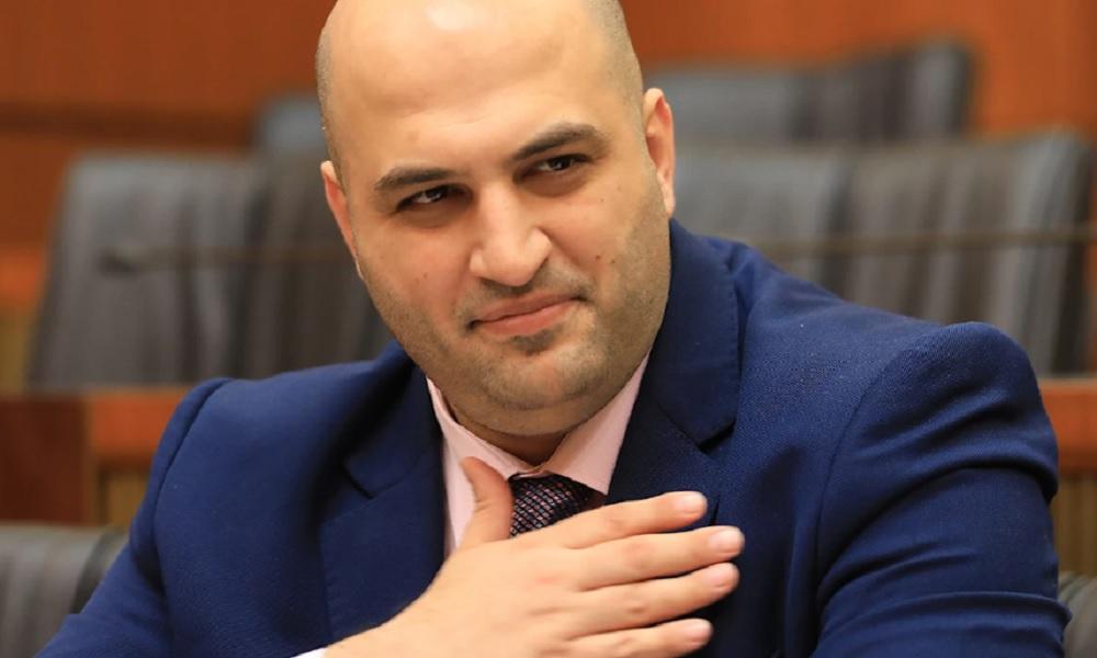 ناصر الدين يستنكر إصرار العدو على التمسك بشريعة الغاب