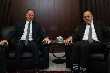 رئيس الكتائب بعد لقائه لودريان: الاعتداءات على اليونيفيل إشارة سلبية ورسالة لكل الدول سندفع ثمنها إذا لم تظهر الدولة اللبنانية جدية في المحاسبة