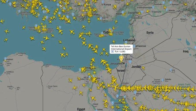 الملاحة الجوية في المنطقة بعد الضربات الإسرائيلية... توقف مطارات وإلغاء رحلات