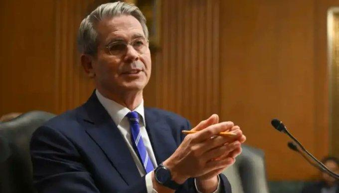 وزير الخزانة الأميركي: على ماسك أن يظل بعيداً عن السياسة