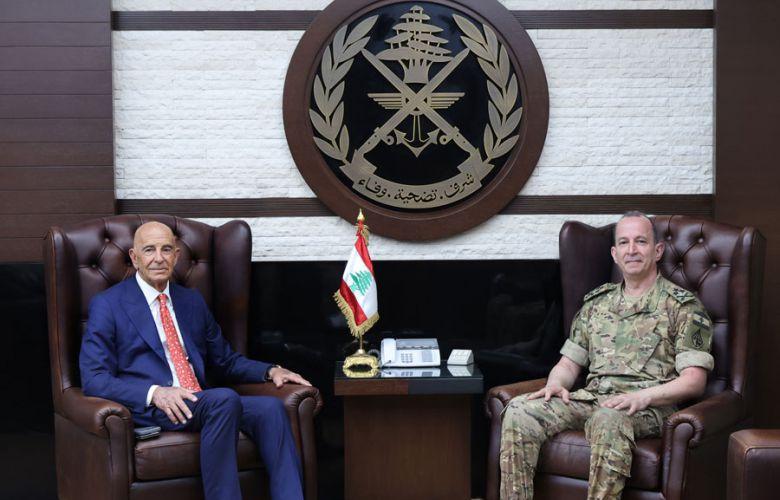 برّاك التقى قائد الجيش