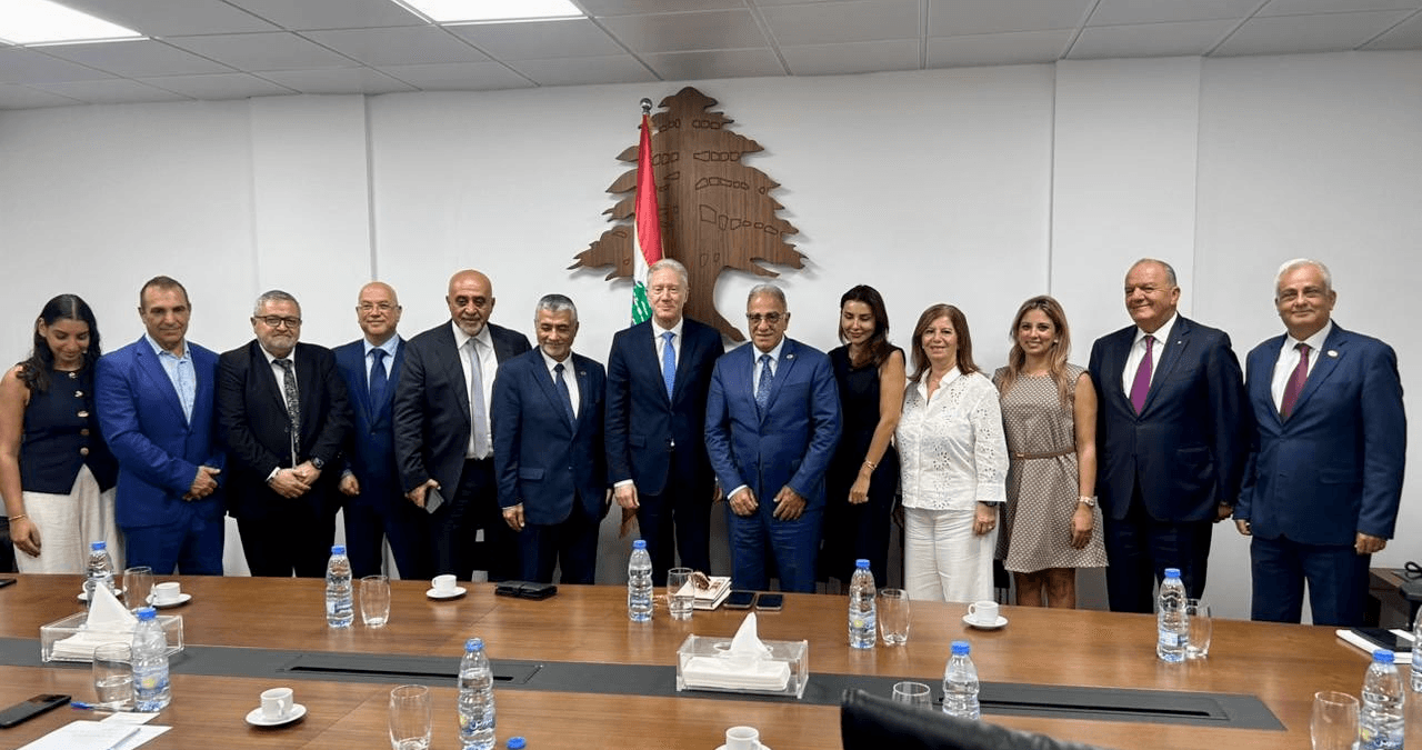 وفد "الجامعة الثقافية" يطلع رجي على كتاب وجهه الى الحكومة بتعديل المادة ١١٢