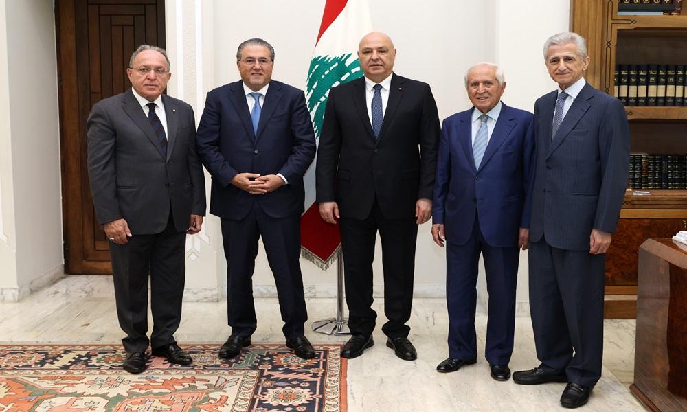 عون يوقّع مرسوم التشكيلات والمناقلات القضائية: الاستقرار هو المدخل الأساسي للنهوض بالاقتصاد