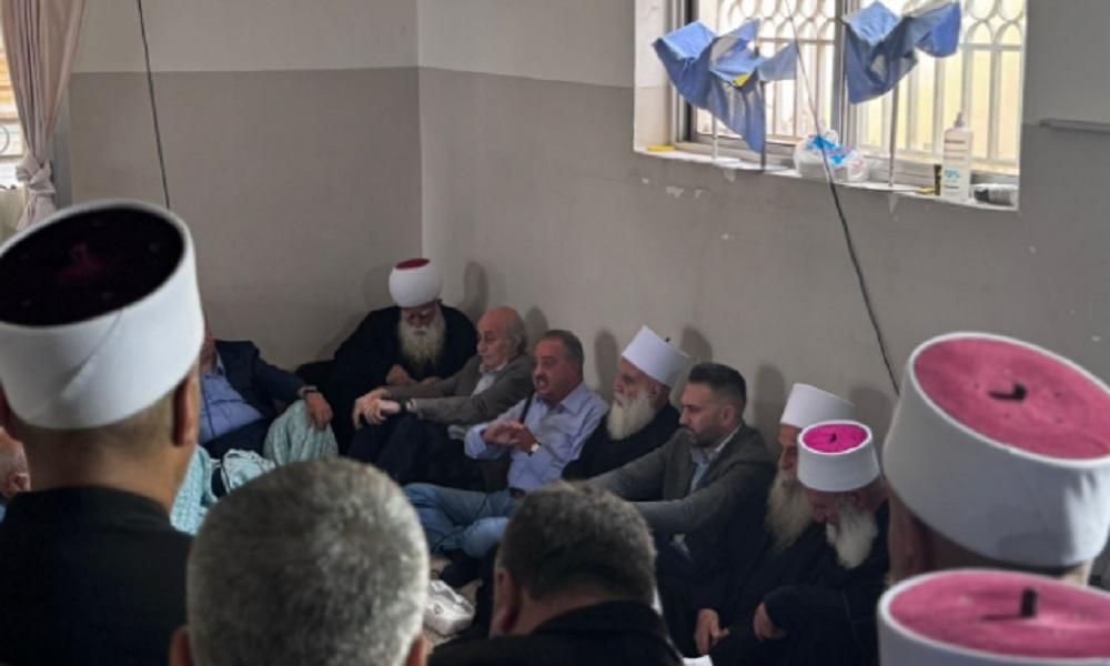 جنبلاط وأرسلان زارا الشيخين العنداري وشهيب وتأكيد على الوحدة الوطنية ومنع الفتنة