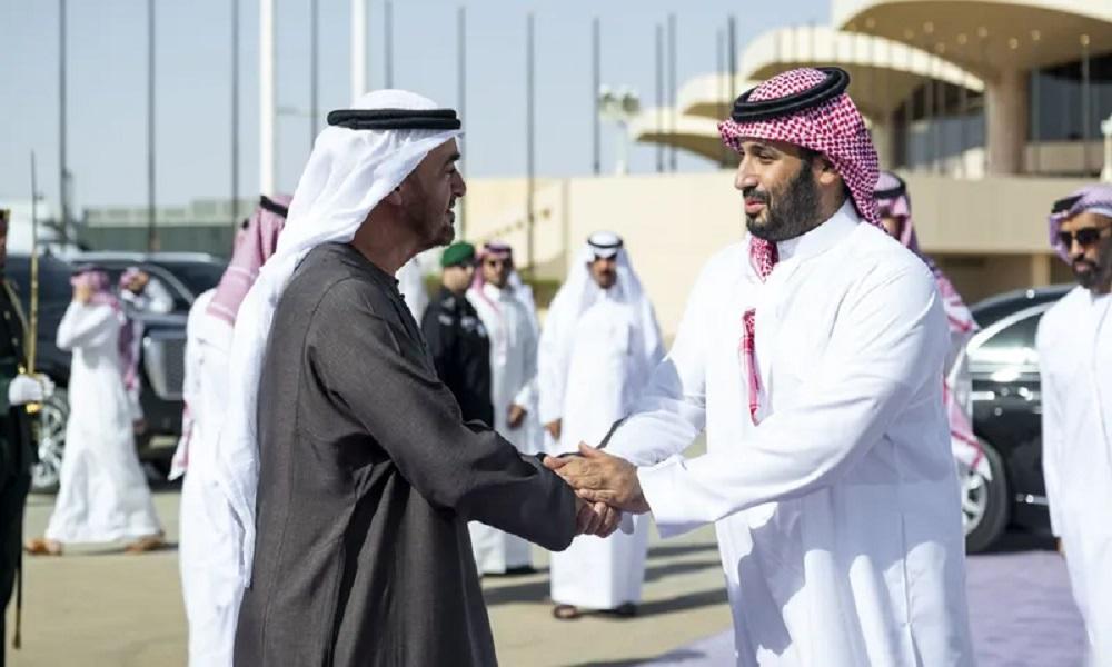 بن زايد وبن سلمان يبحثان العلاقات وجوانب التعاون