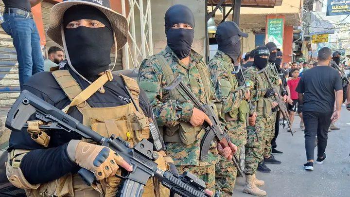 لجنة الحوار اللبناني الفلسطيني: الفصائل تبدأ تسليم السلاح… وحوار مستمر مع حماس