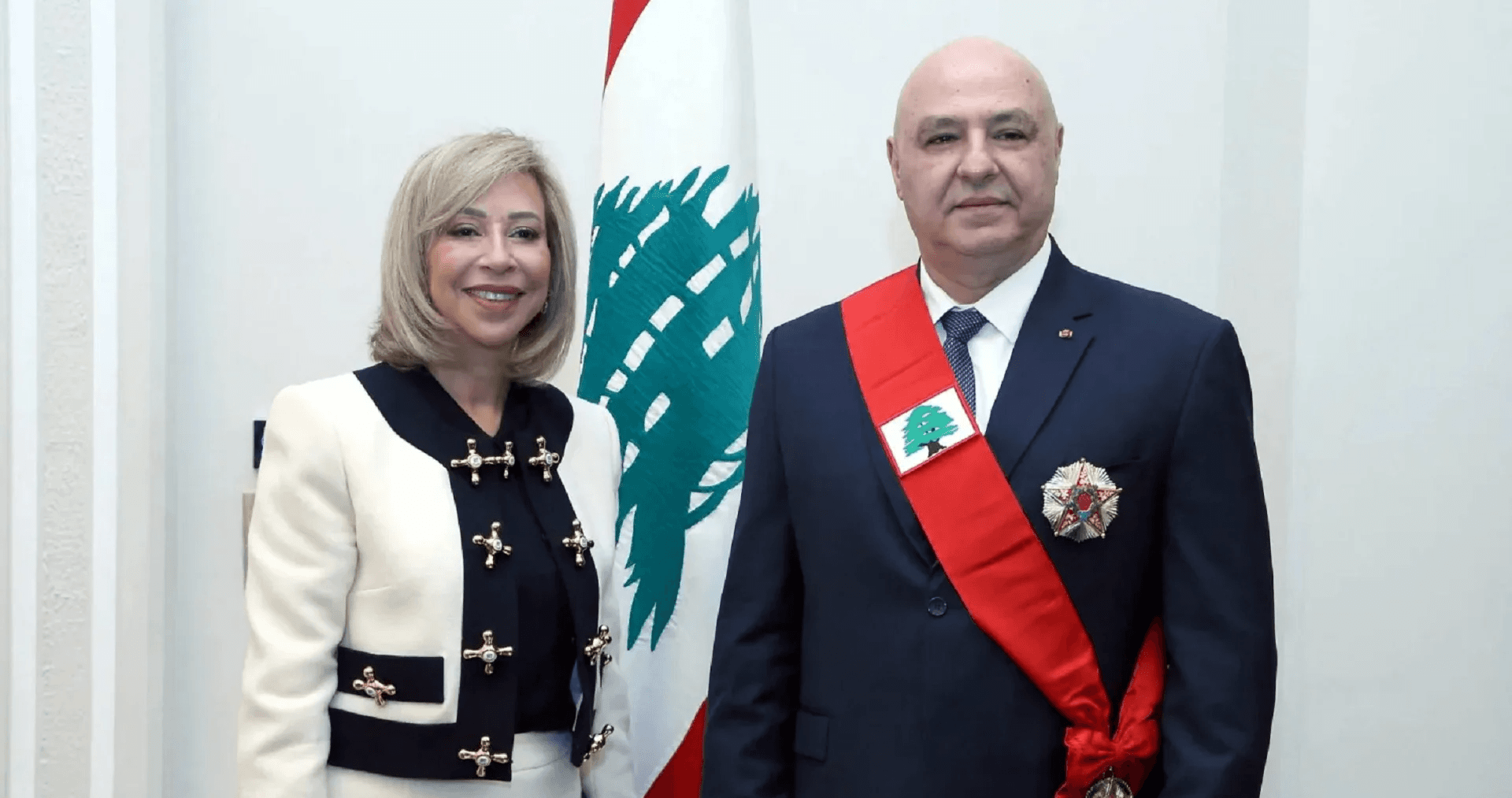 الرئيس عون واللبنانية الأولى غادرا إلى روما