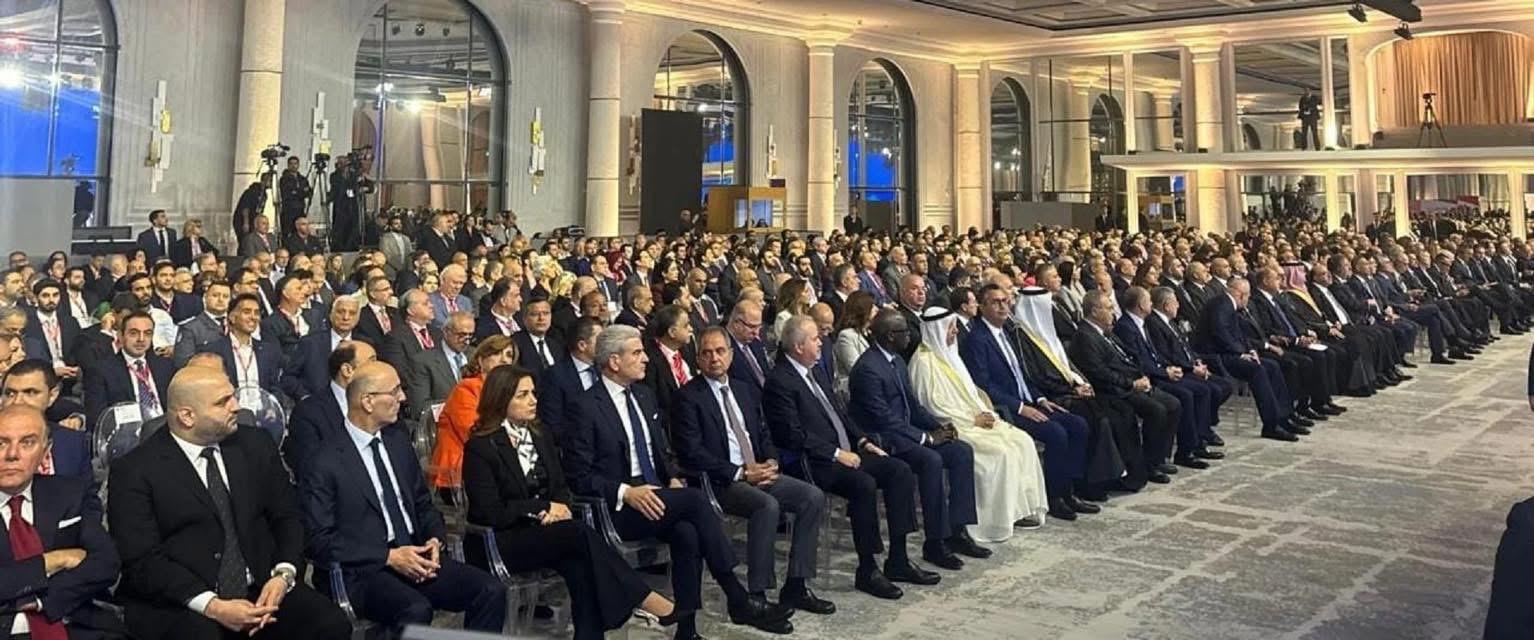 رئيس الجمهورية خلال افتتاح مؤتمر "بيروت واحد": نُعيد تأكيد انفتاح لبنان على محيطه العربي والدولي