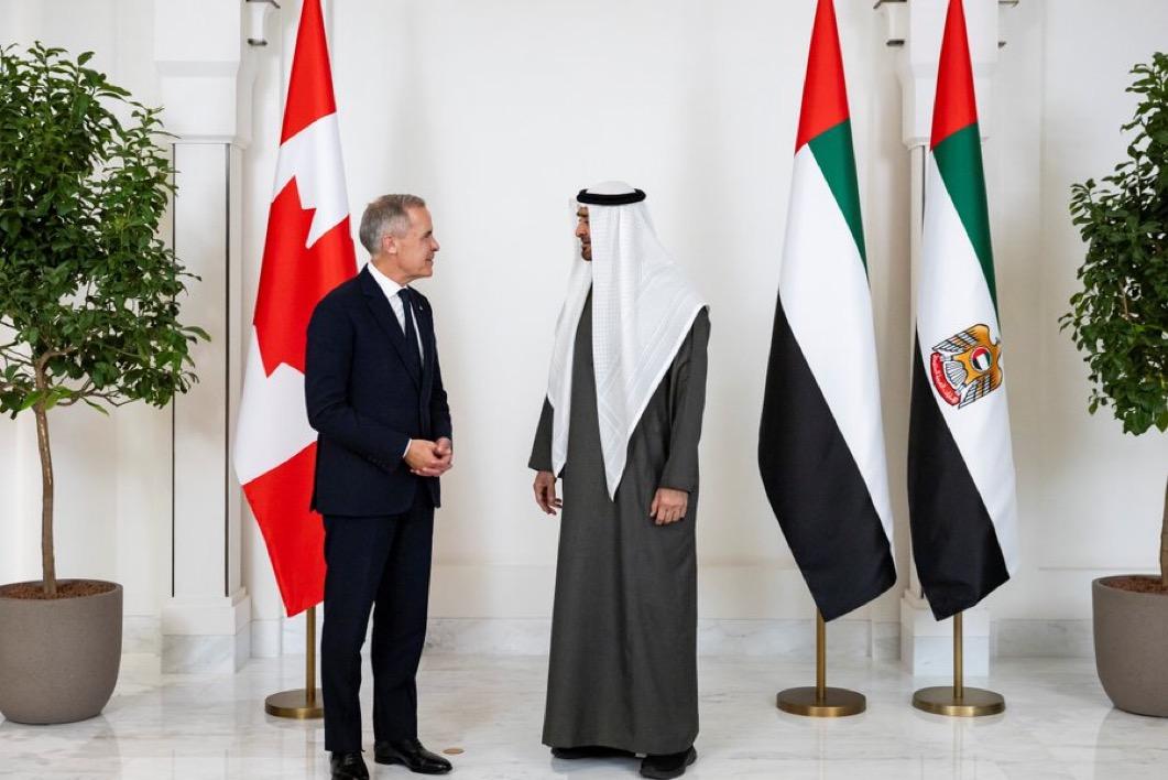 كارني يعود من أبوظبي باتفاق استثماري تاريخي: 70 مليار دولار إماراتي تضخّ في الاقتصاد الكندي ومشروع وطني بمليار دولار للمعادن الحيوية