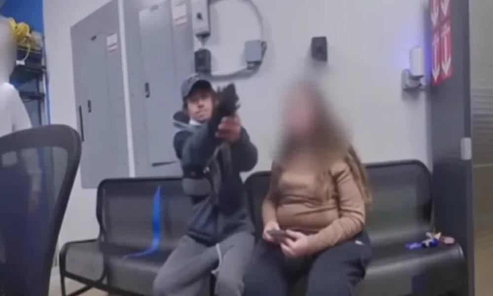 شرطي ينجو من محاولة قتل