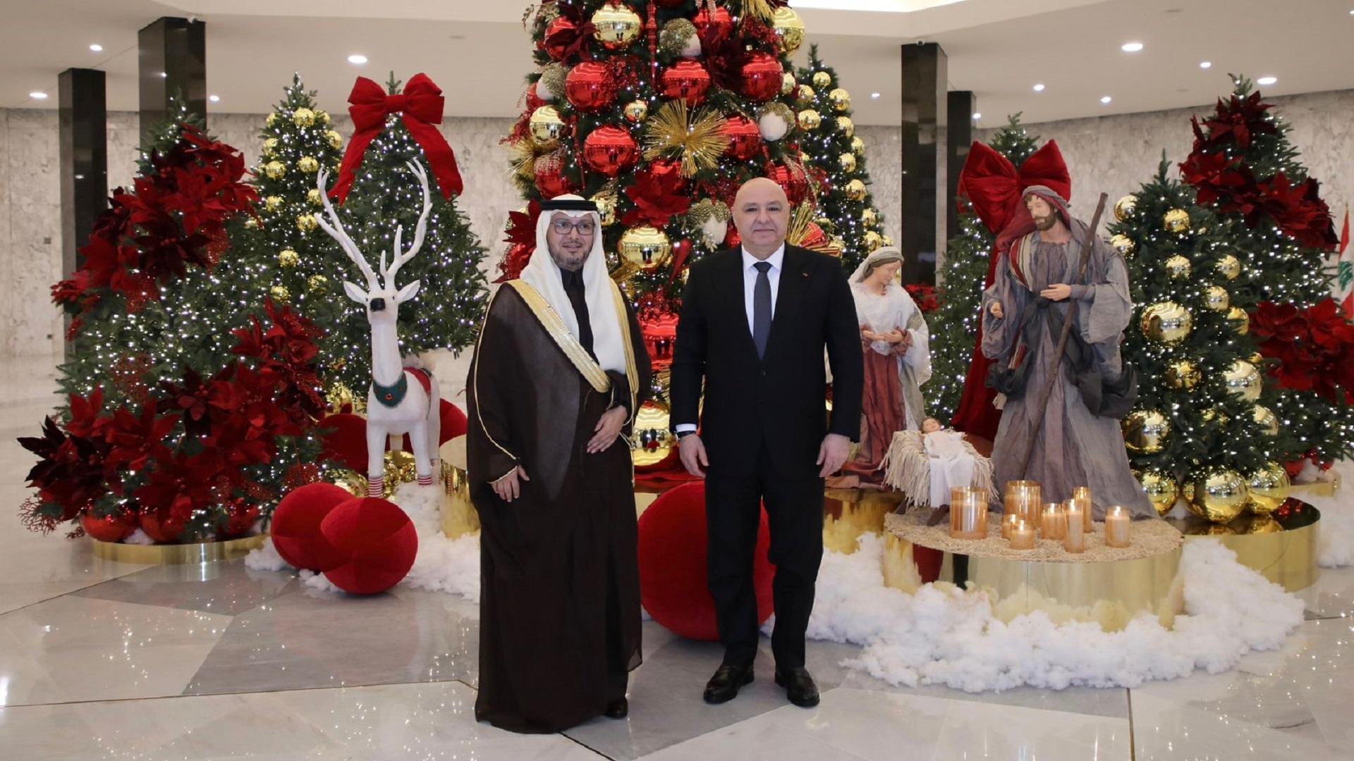 بخاري زار الرئيس عون لتهنئته بعيدَي الميلاد ورأس السنة
