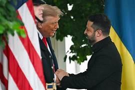 زيلينسكي يكشف: طلبت ضمانات من ترامب لـ 50 عاماً