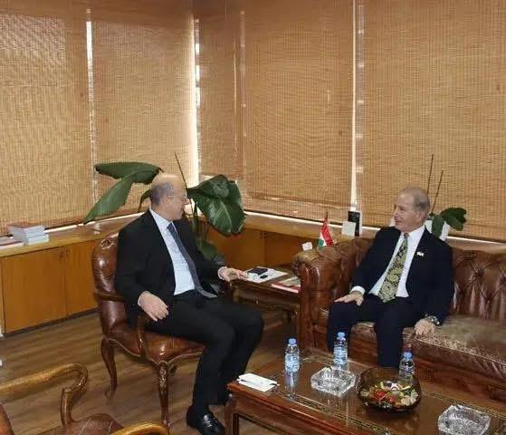مكي يبحث مع السفير الأميركي في تعزيز فعالية المؤسسات