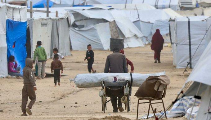 الاتحاد الأوروبي يحذر إسرائيل: تعليق عمل منظمات غير حكومية في غزة سيمنع وصول مساعدة حيوية