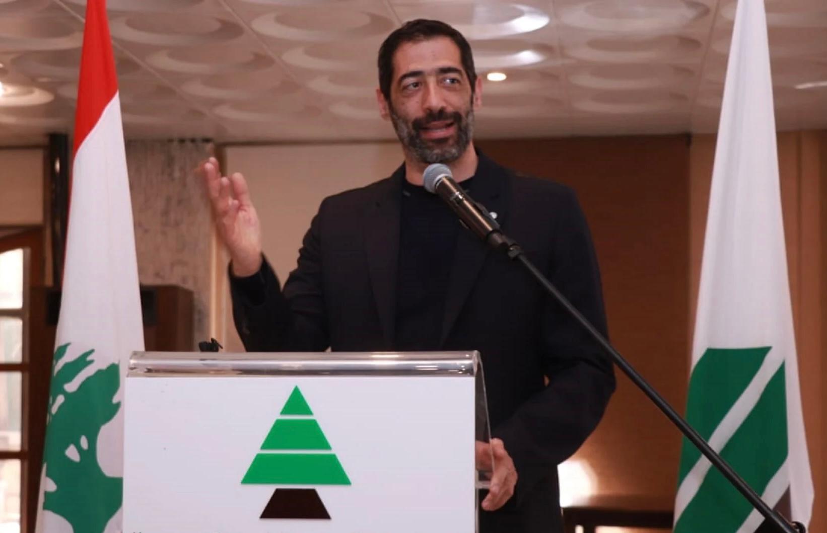 حنكش تعليقًا على بيان حزب الله بشأن فنزويلا: من وين بجيبوا الثقة بالنفس؟