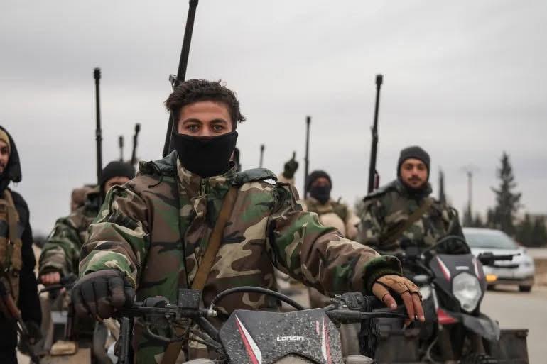 مقتل 4 جنود سوريين بنيران "قسد" في ريفي حلب والرقة
