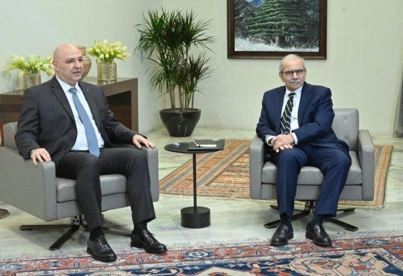 عون وسلام يتابعان انهيار مبنى القبة.. ولبنان يتضامن ويحيي جهود الدفاع المدني