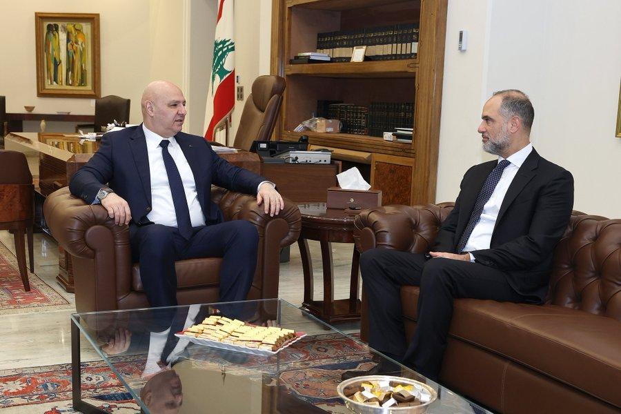 الحواط في بعبدا داعما العهد.. ورسامني يطلع عون على أوضاع المطارين والمرافئ