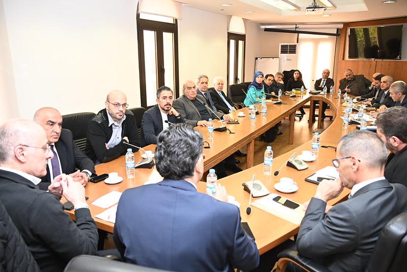 لجنة الصحة تناقش كيفية ضبط العمل في قطاع الطب التجميلي