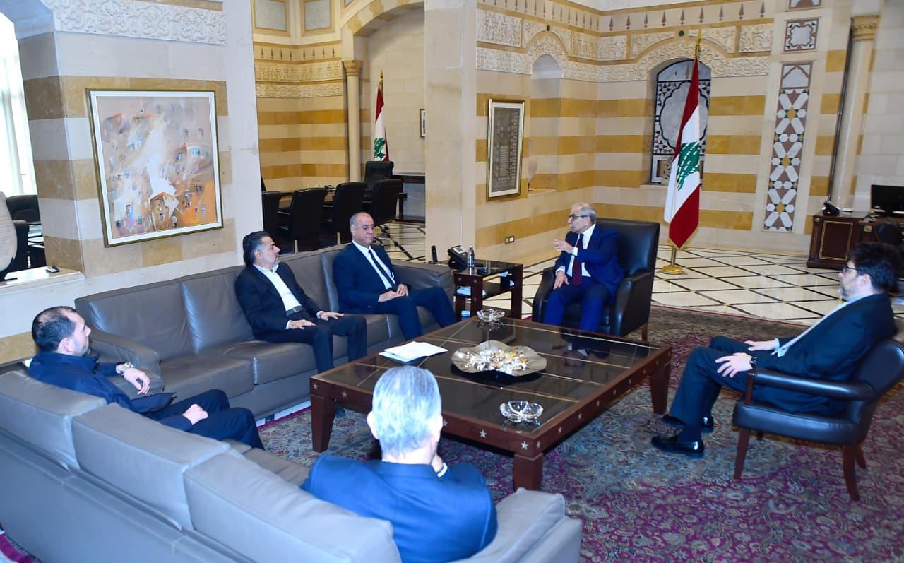 بلاسخارت والاعتدال الوطني في السراي
