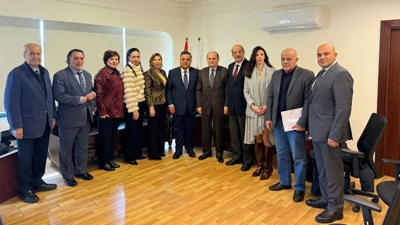 رئيس وأعضاء هيئة الاشراف على الانتخابات قدموا تصاريح الذّمة المالية