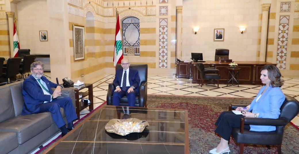 سلام يبحث مع سفير إسبانيا مرحلة ما بعد "اليونيفيل"