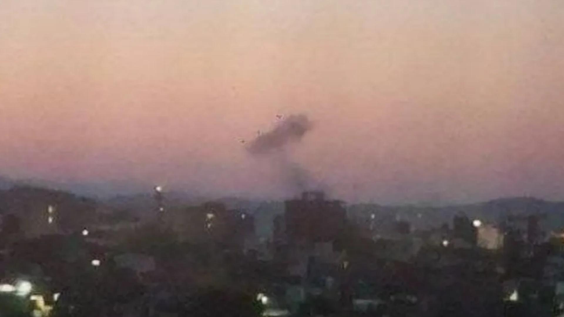 صواريخ متبادلة بين اسرائيل وايران..ترامب: توقفا فورا