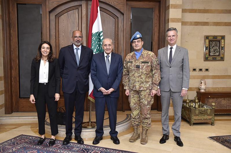 الرئيس نبيه بري: لأهمية بقاء "اليونيفل" وفقا للـ1701 حتى تطبيقه ومساندة الجيش في الانتشار إلى الحدود