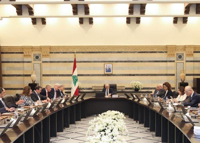 مواقف متعاكسة داخل مجلس الوزراء