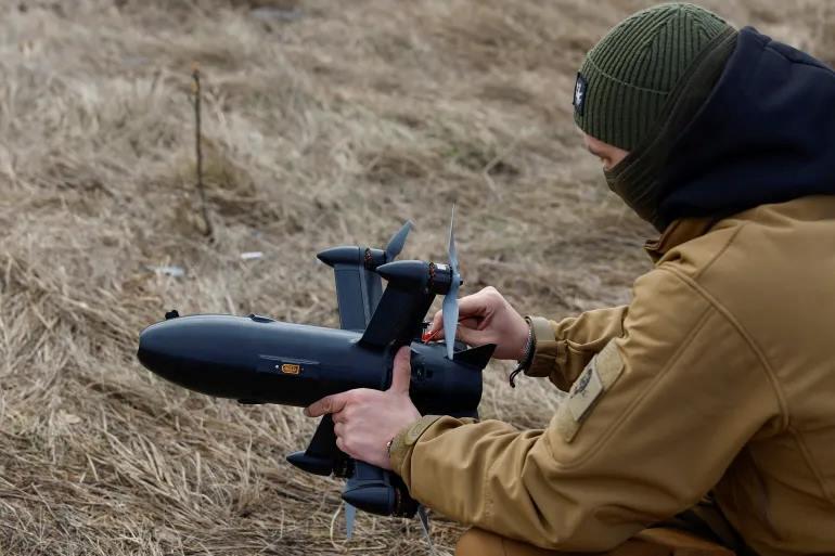 إسرائيل تحذّر من هجمات بحرية لحزب الله بمسيّرات FPV على منصات الغاز