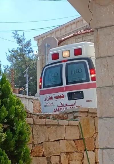 مختار كاثوليك تبنين يشكر صندوق جمعية تبنين الخيري على تأمين مستلزمات طبية لكبار السن في جنوب لبنان