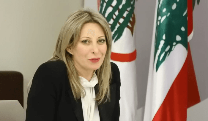 غادة أيوب لرامي أبو حمدان: إقرأ القانون أولا ثم حاضِر به