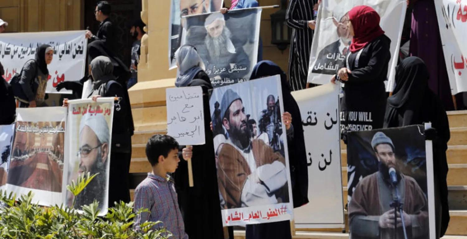 العفو العام في لبنان: قصة الموقوفين الإسلاميين من الضنية ونهر البارد إلى رومية