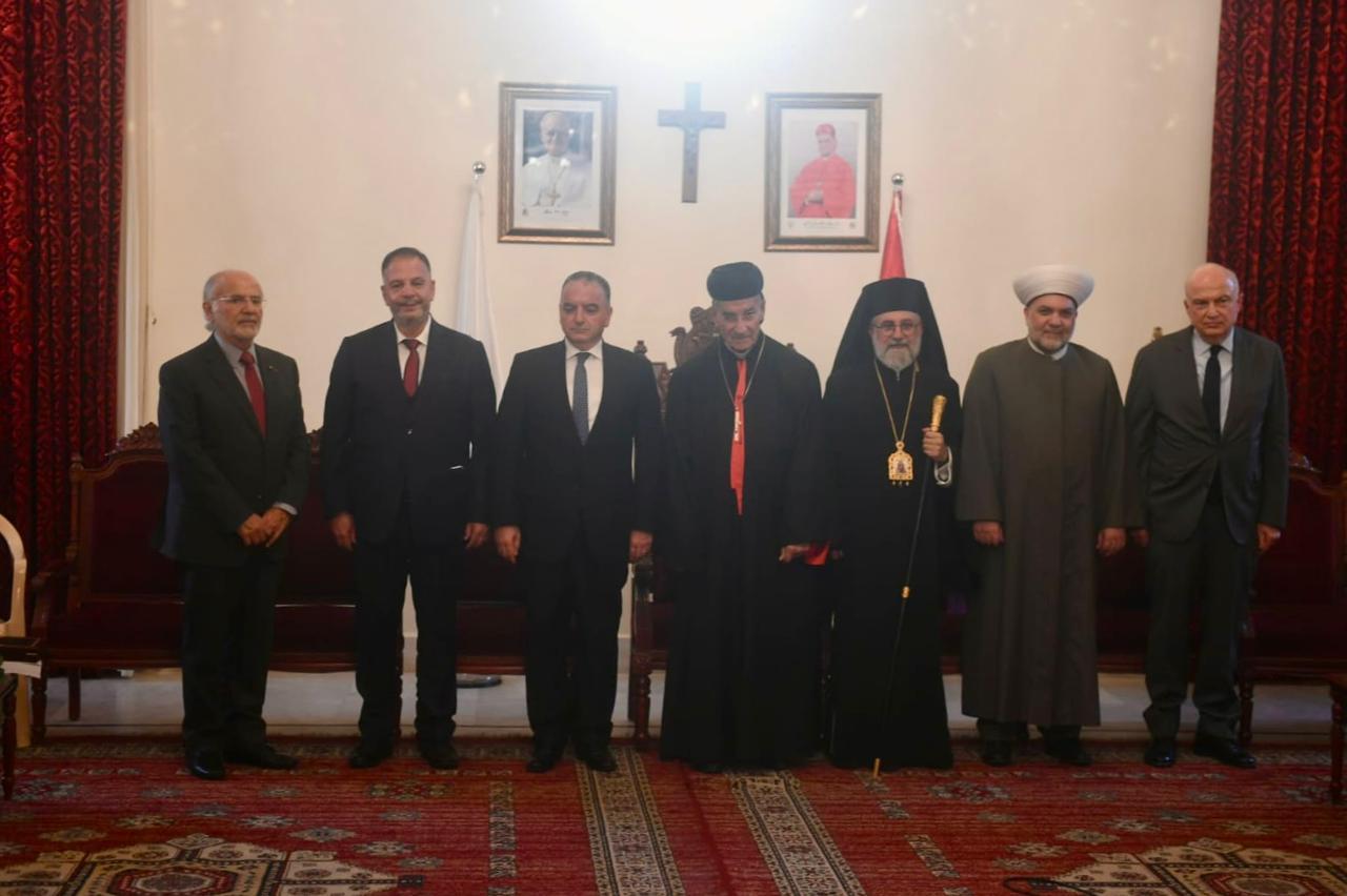 من قاديشا إلى الدولة: لبنان لا يُبنى إلا بالشراكة… عون: الدستور ضمانة الوطن.. والراعي: معًا نحمي لبنان الرسالة