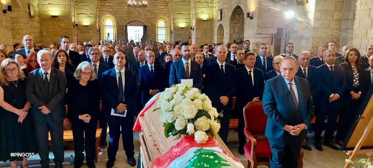 دير القمر ودعت دوري شمعون بمأتم رسمي وشعبي.. كميل شمعون: قوتنا بوحدتنا ومن دونها لا يمكننا النجاح