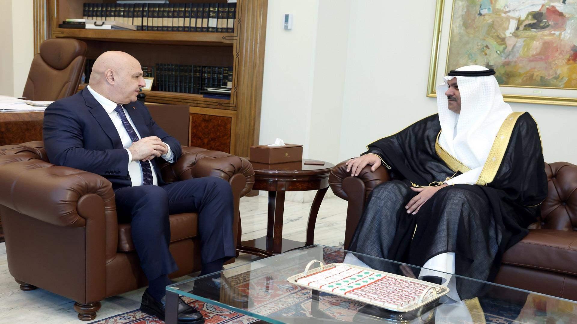 الرئيس جوزاف عون للدوسري: اللبنانيون ينتظرون عودة أبناء المملكة الى زيارة لبنان