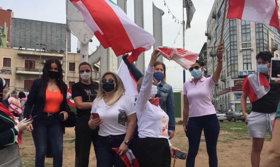 الثوار يعودون الى الشارع بتحرّك حاشد وشامل.. ليس الا بروفا ! هل تلتقط الحكومة رسالة الارض فتسرع في الاصلاح..ام ترمي بنفسها في النار؟