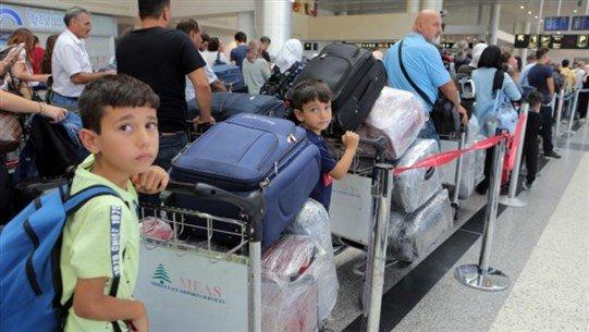 هجرة جماعيّة من لبنان بعد فتح المطار...