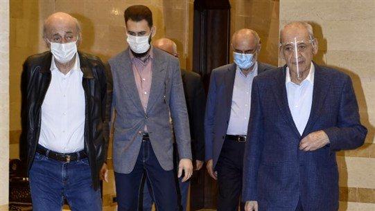 جنبلاط من عين التينة: بين 17 تشرين وأحداث الأمس فرق كبير