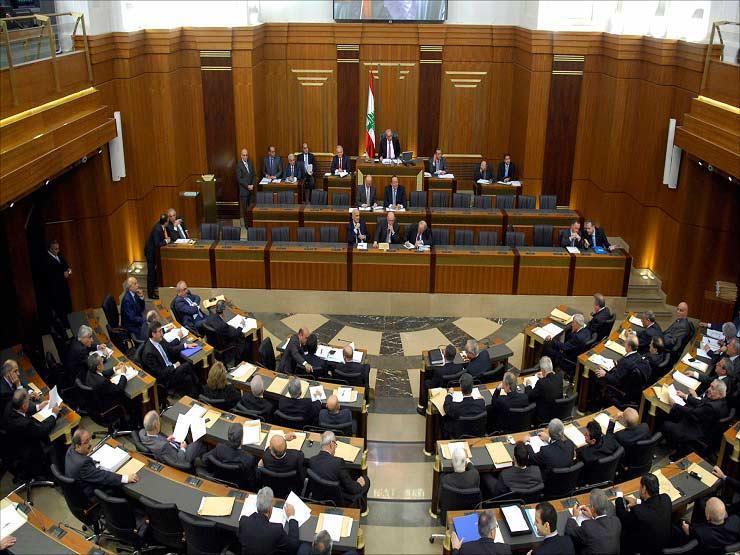 العفو العام "يفجّر" الجلسة، أحداث الخميس...