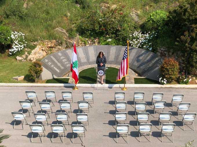 في الذكرى الـ 37 لتفجير السفارة الاميركية  في بيروت شيا تكرّم ضحاياها