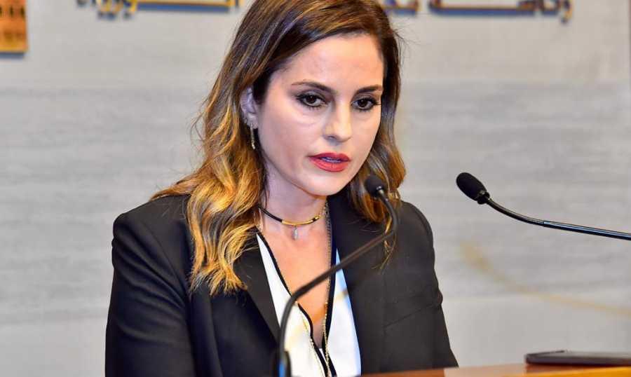 أزمة الدولار في جلسة حكومية في السراي.. عبد الصمد: اطلاق المنصة الإلكترونية لدى الصرافين غدا طائرات هاوكر هانتر وطوافات سيكورسكي الى المزايدة العمومية.. وغجر: البنزين موجود