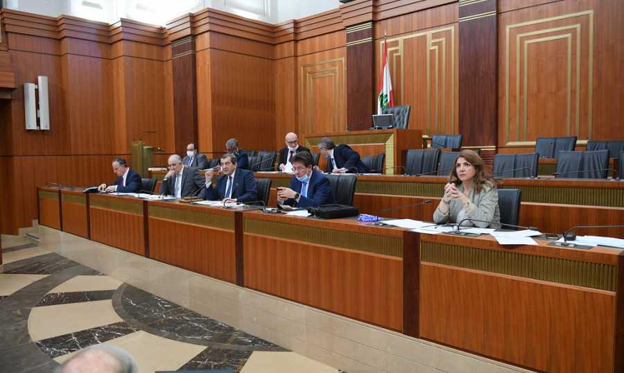اللجان المشتركة درست قانون العفو العام.. الفرزلي: اتفقنا على تأليف لجنة لدراسة عميقة