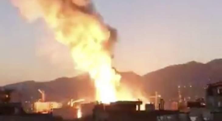 انفجار يهز شمال طهران.. ألسنة لهب تتصاعد ودخان كثيف